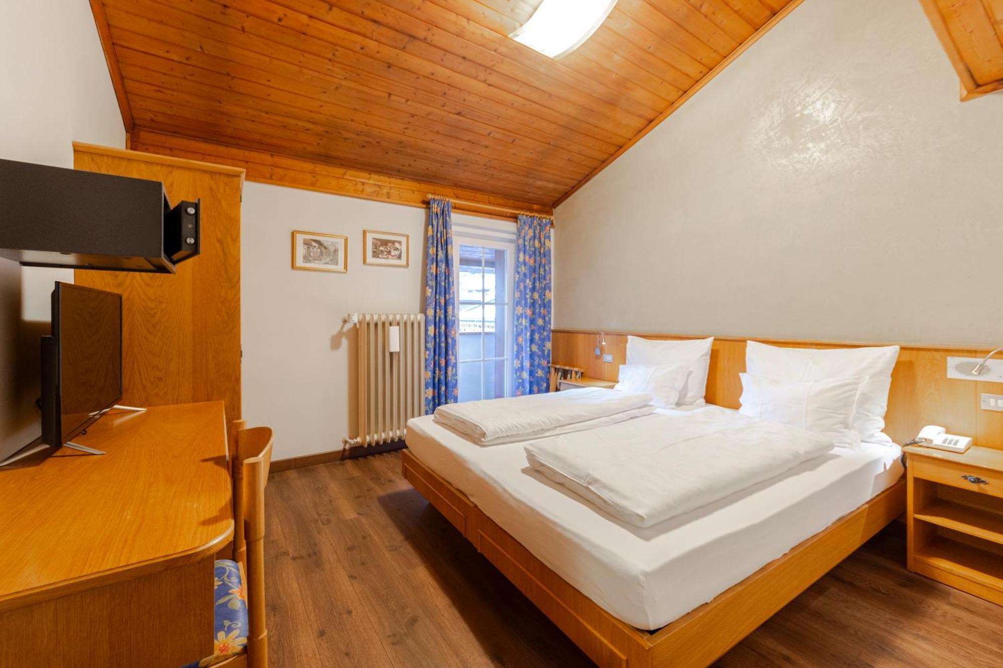 Hotel Stella Моэна Экстерьер фото
